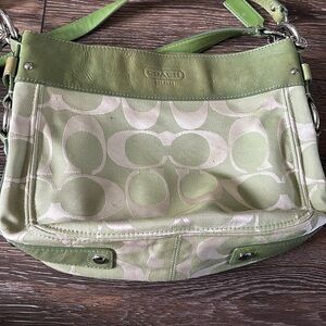 Coach shoulder/crossbody bag